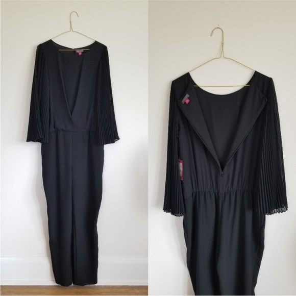 NWT Vince Camuto Romantic Glamour Jumpsuit - Picture 2 of 6